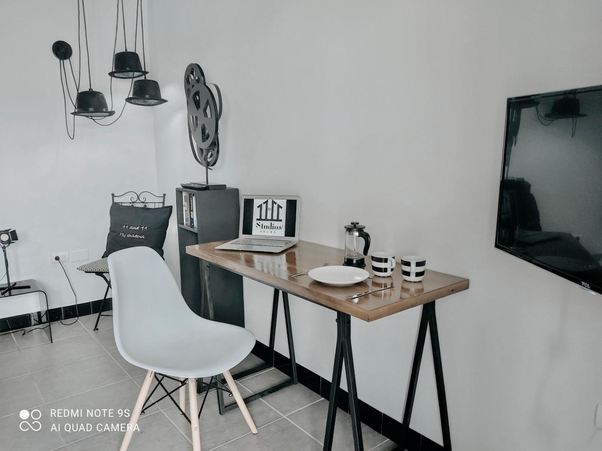 Studios 11And11Aruba Palm Beach Номер фото